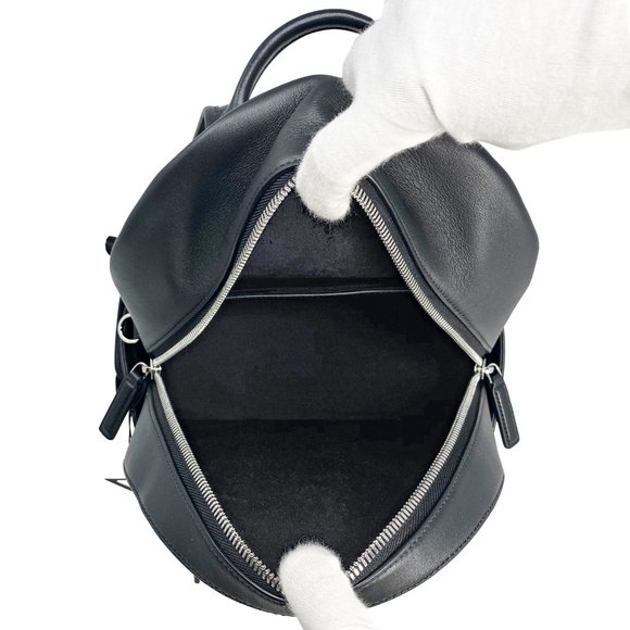 MCM Stark Pop Rabbit Small Backpack - Picture 6 of 10